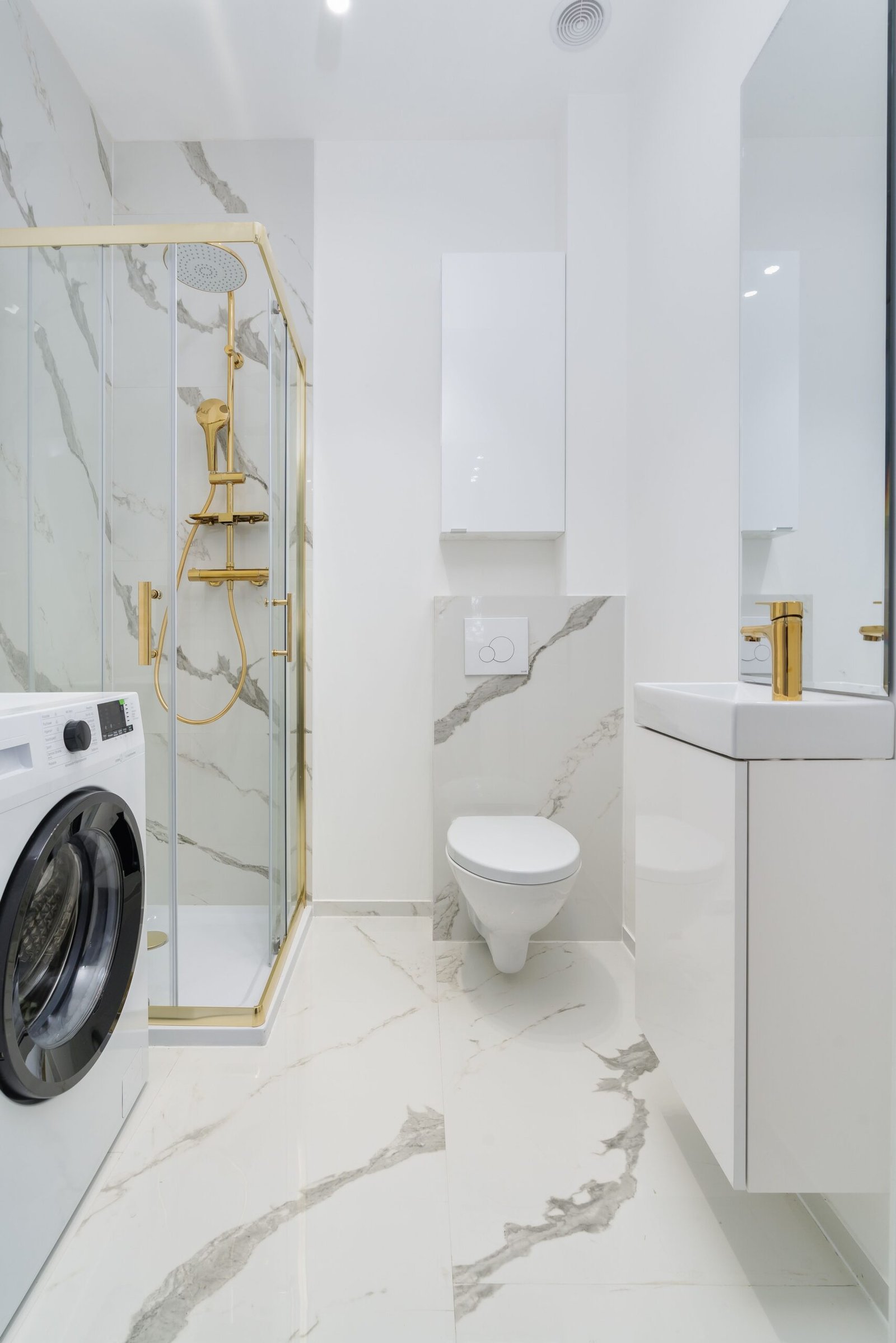 Carrelage salle de bain effet marbre — chantier de carrelage à La Londe-les-Maures