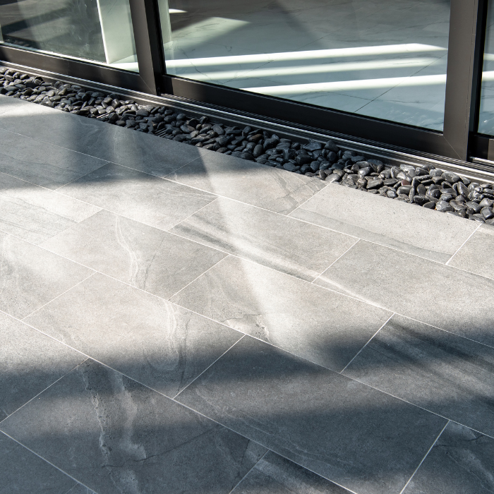 Carrelage terrasse — chantier de carrelage à La Londe-les-Maures